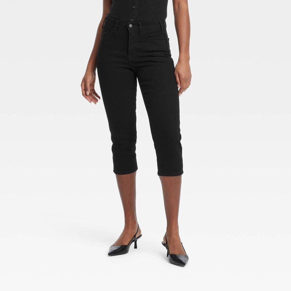 Mid-Rise 80's Slim Fit Capri Jeans - Black 8